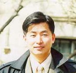 조한필